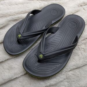Crocs Flip Flops Sandals Unisex Womens 8 Mens 6 Open Toe - Gray Green